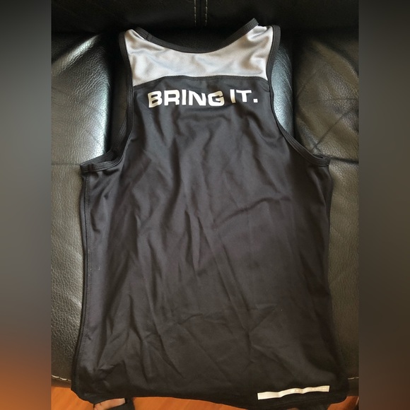 P90x 2 Women’s Black Blue Medium Tank top EUC! - Picture 5 of 8